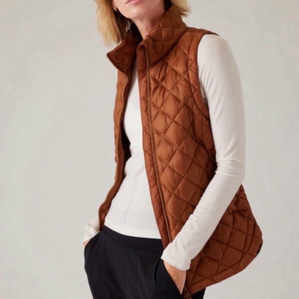 Athleta Whisper Featherless Vest Copper‎ Brown Orange Quilted Puffer